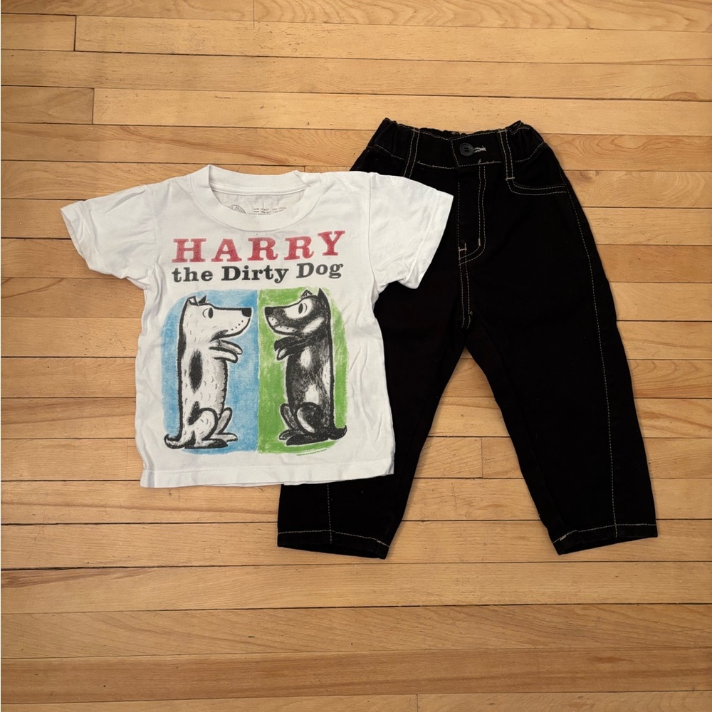 Bookish tee and jeans, sz 2